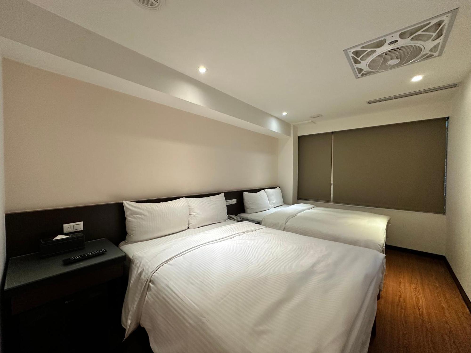 Cz Inn 101-4 Taipei Bagian luar foto